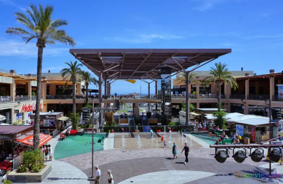 La Zenia Boulevard Shopping center